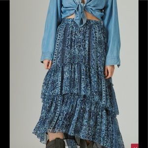 Lucky Brand tiered peasant skirt